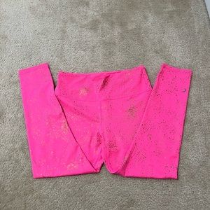 Zyia Hot pink stay gold light n tight leggings